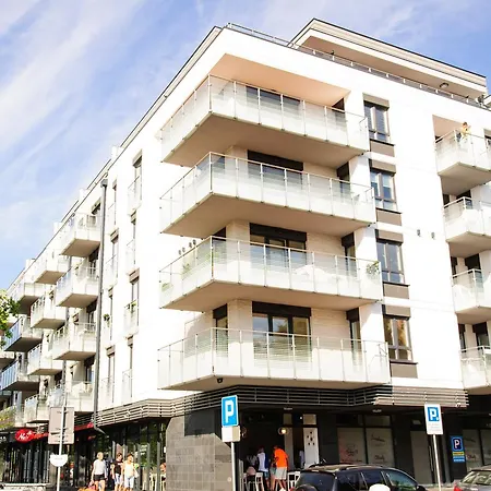 Z Garazem Solna 11c/306 *